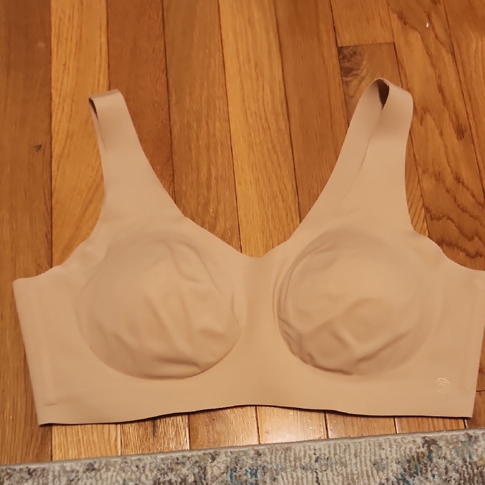 Elegant Tan Seamless Bra